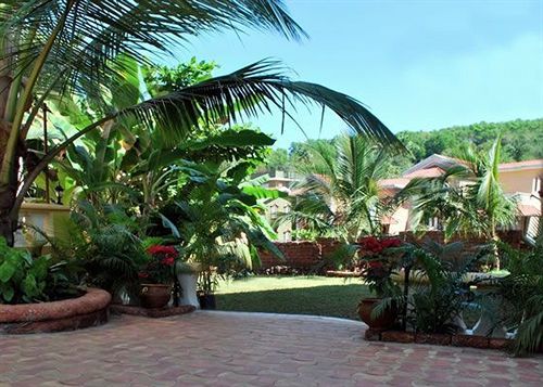 Bougainvillea Guest House Candolim Ngoại thất bức ảnh